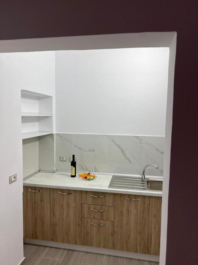 Fiori Rooms Vlore Bagian luar foto