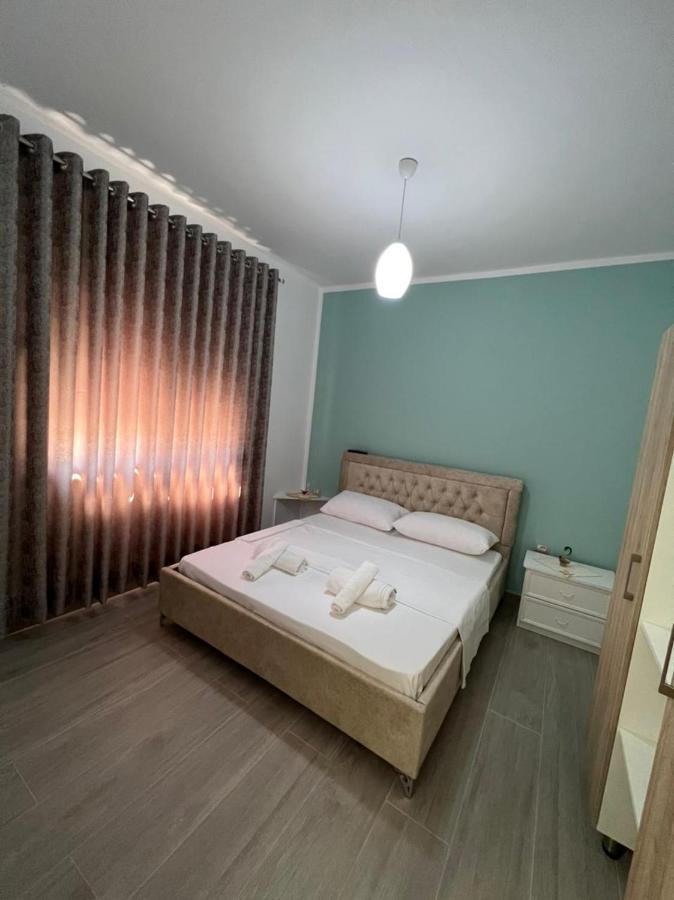 Fiori Rooms Vlore Bagian luar foto