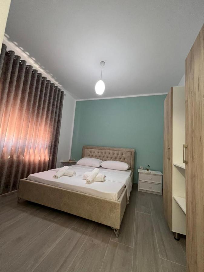 Fiori Rooms Vlore Bagian luar foto
